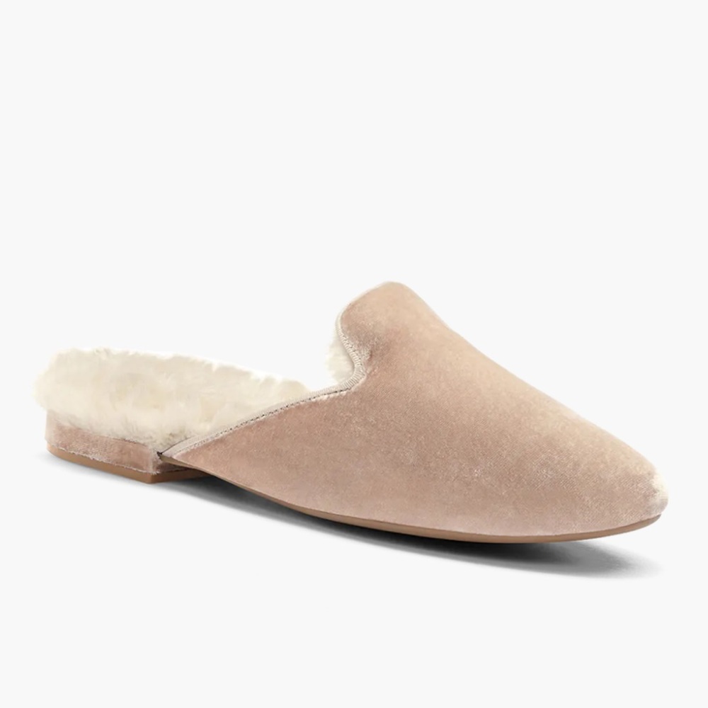 NWT Phoebe Cream Velvet Faux Fur Slides